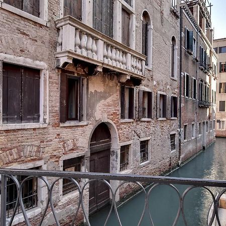 Canal View Suite In Rialto By Wonderful Italy Venice Exterior photo