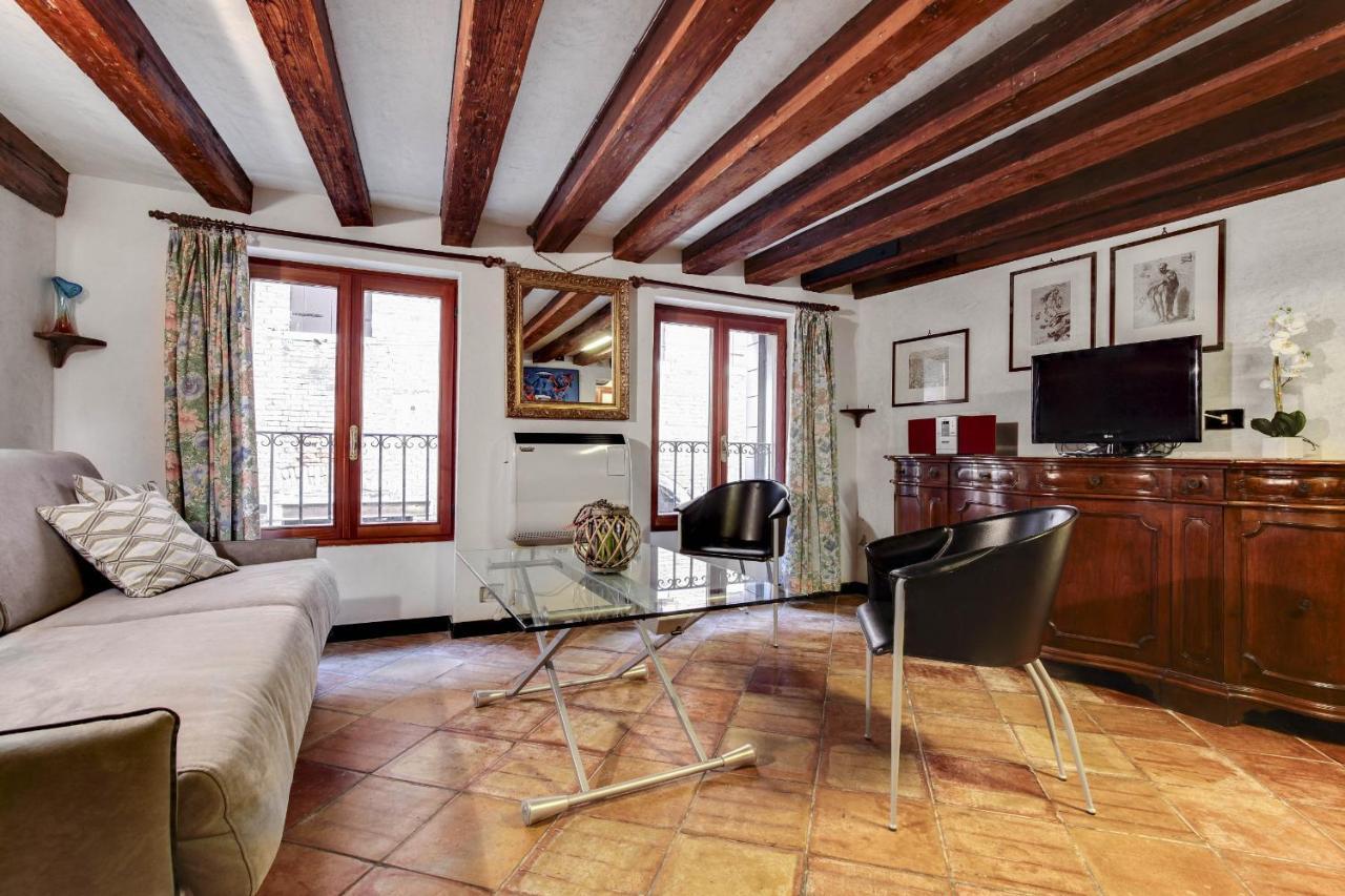 Canal View Suite In Rialto By Wonderful Italy Venice Exterior photo